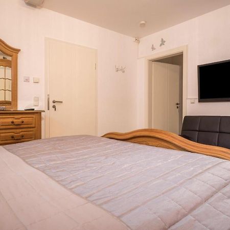 Apartment Fuer Zwei เมียร์สบวร์ก ภายนอก รูปภาพ